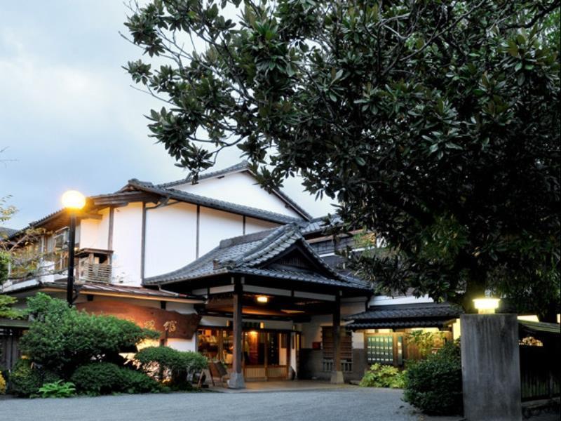 Hitoyoshi Ryokan Exterior photo